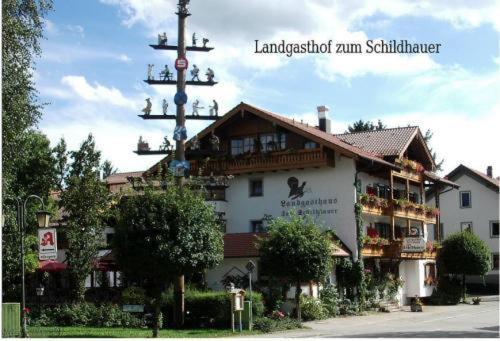 Hotel Landgasthof Zum Schildhauer Halfing Extérieur photo