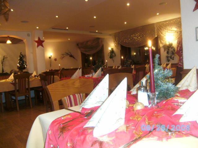 Hotel Landgasthof Zum Schildhauer Halfing Extérieur photo